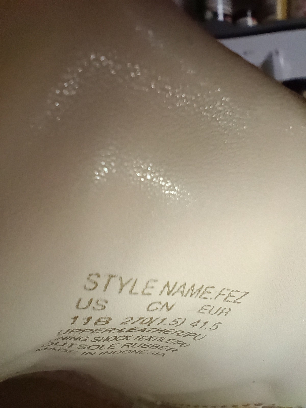 kate spade Fez White Sneakers with Black Spade Accent Size 11 EUC - Picture 11 of 13